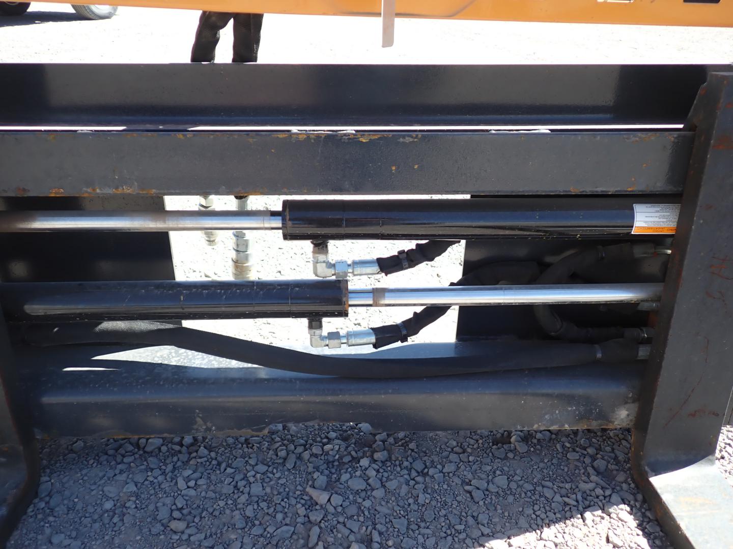 ./imagenes/INVOICE/2019/16318/PICOS TIPO MONTACARGAS PARA MINICARGADOR (7).JPG